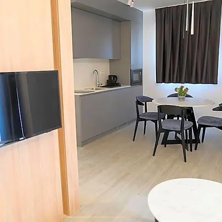 Apartmanhotel Malo Trogir