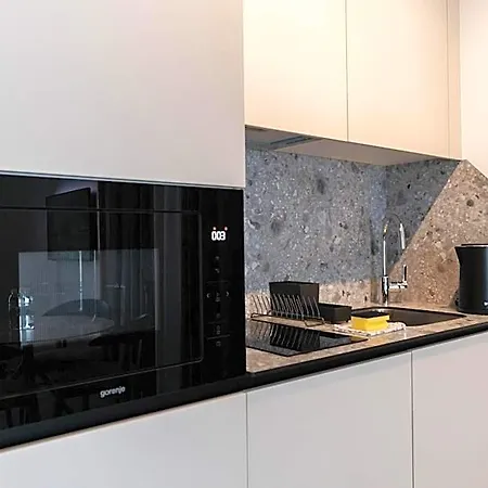 Malo Aparthotel 3*