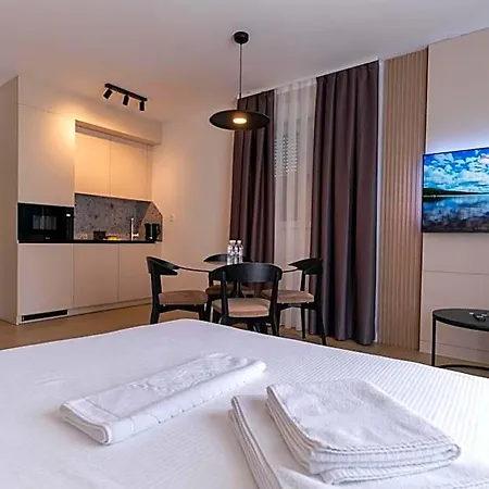 Malo Aparthotel Trogir